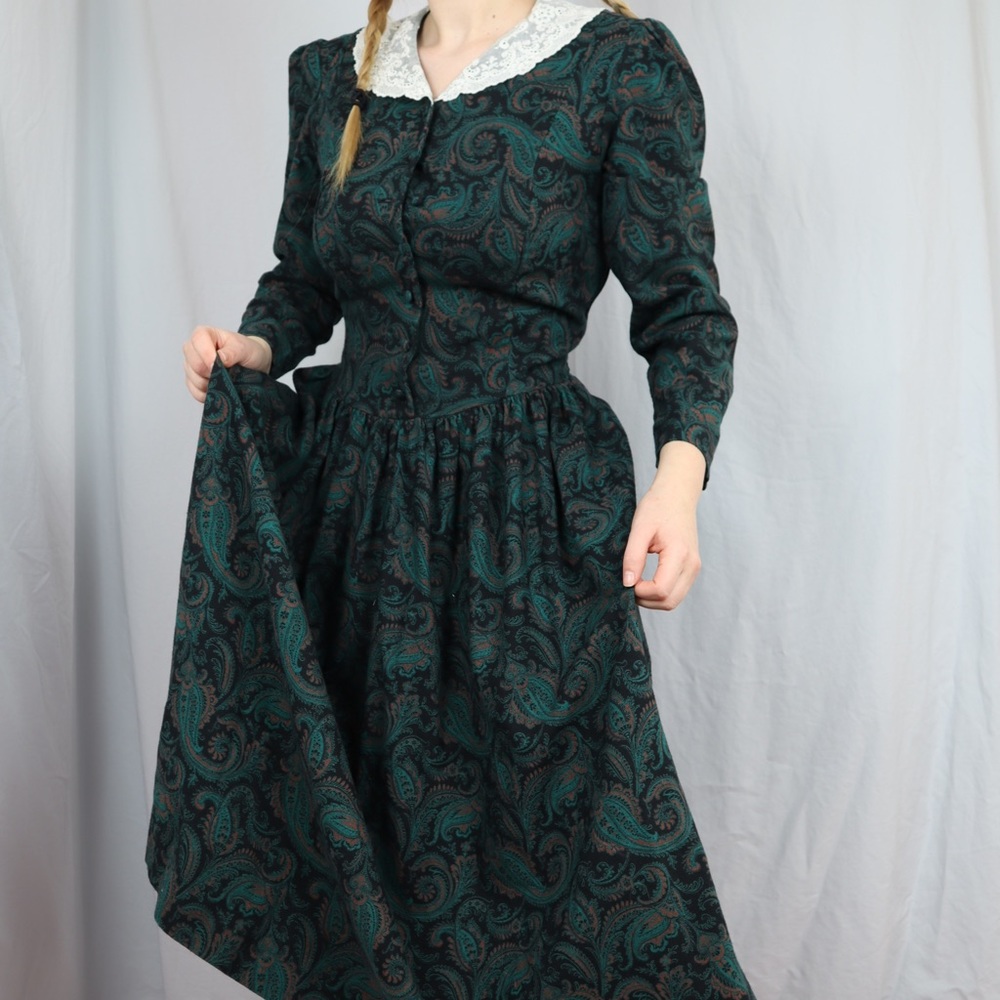 Vintage Laura Ashley Paisley Green Prairie Dress